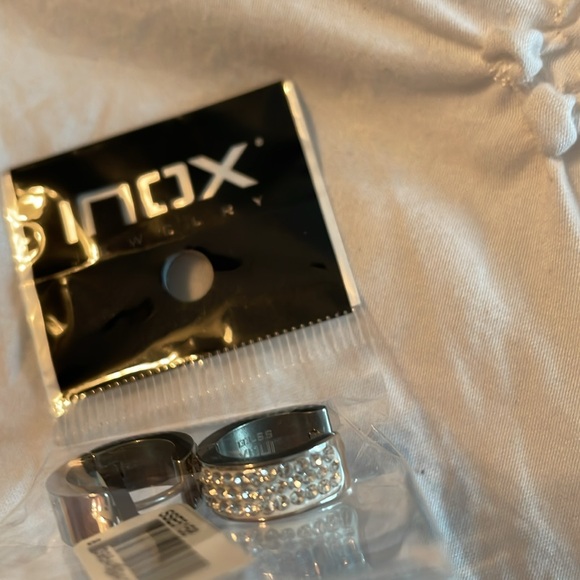 Inox - new in package - cuff earrings - Picture 4 of 5